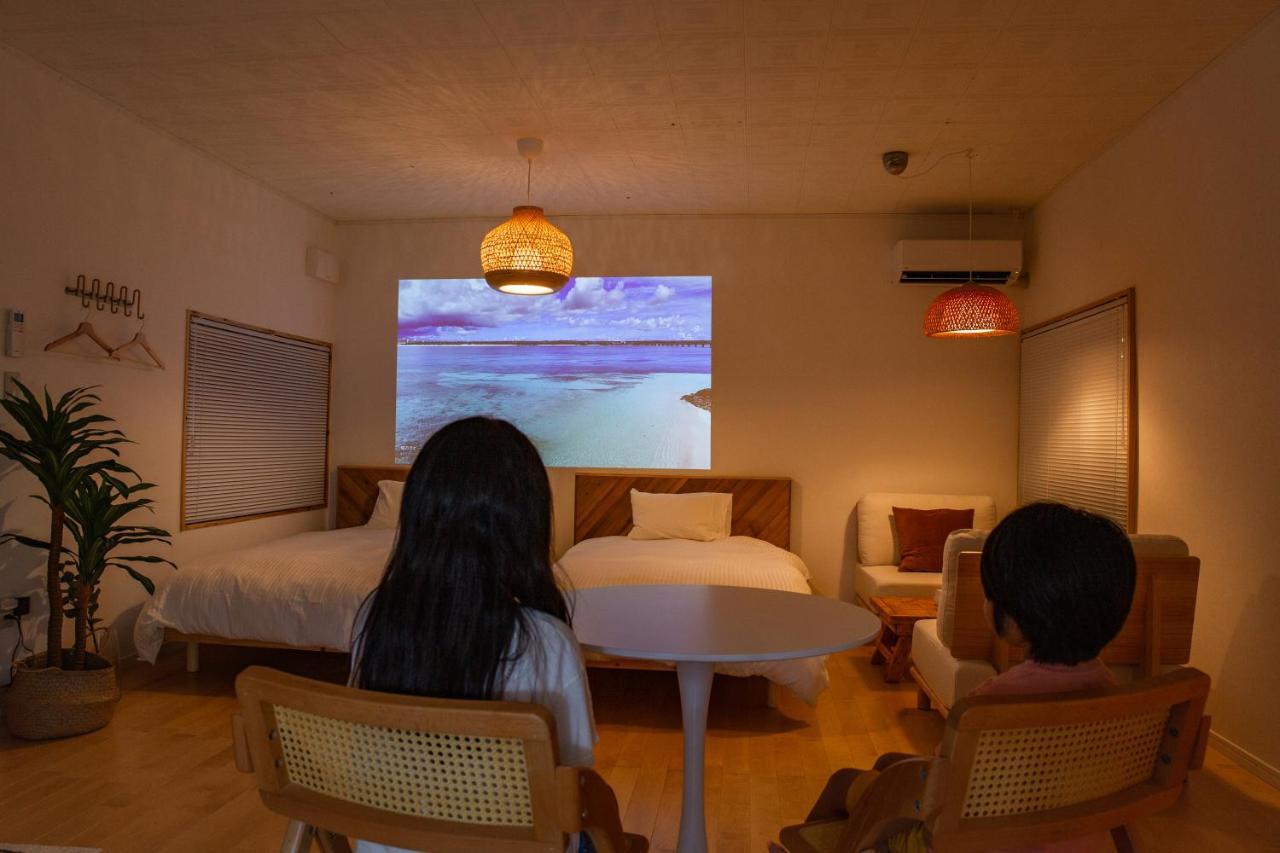Sunnyside Villa Miyakojima  Exteriör bild