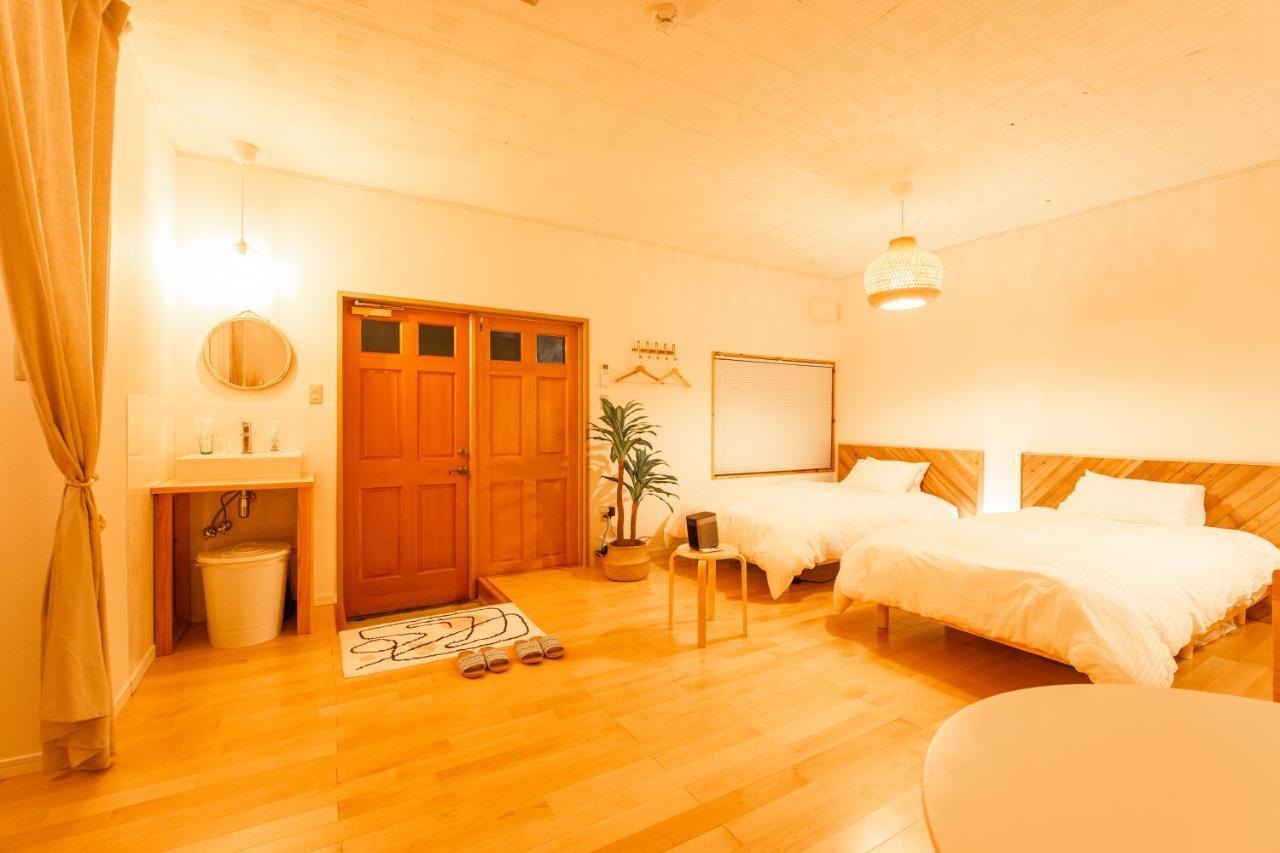 Sunnyside Villa Miyakojima  Exteriör bild