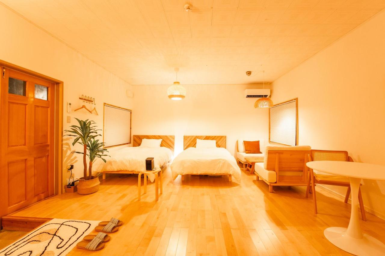 Sunnyside Villa Miyakojima  Exteriör bild